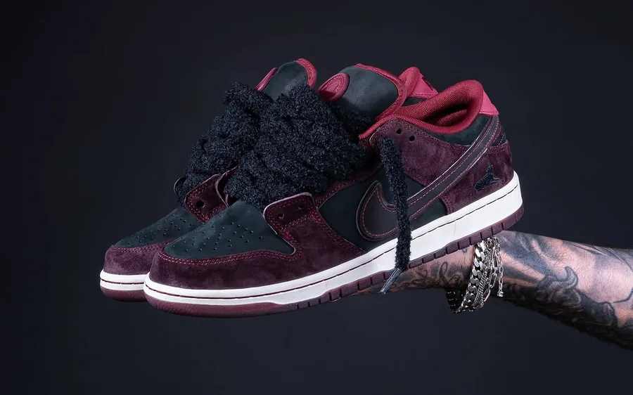 Sweet Laces